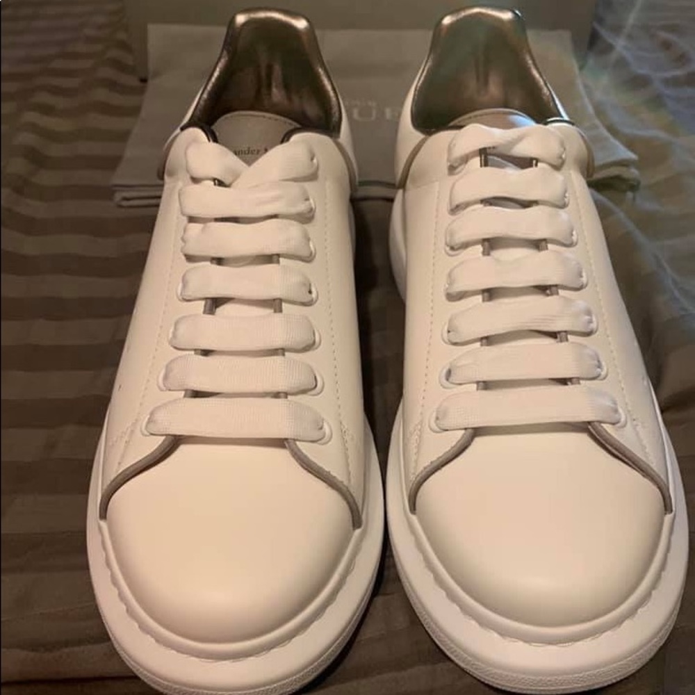 Alexander Mcqueens